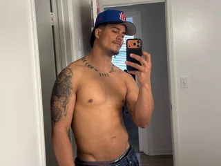 Cam boy Logan_metamorf