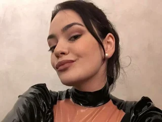 LouiseMarcada