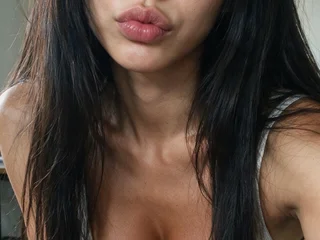 LuciaLove888
