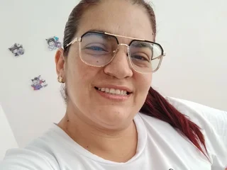 LuciaOlson live cam