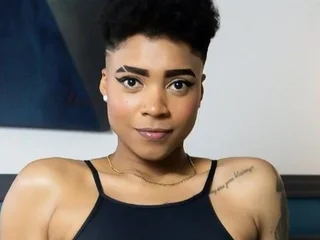 LuciaWallace
