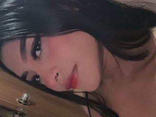 Luciana_Evans Porn Show