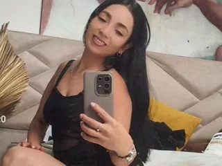 lucianamendoza20 from jerkmate