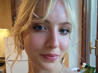 Lucy_Cutiee