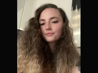 Maggieanya77