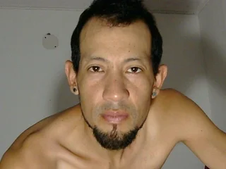 Cam boy Man_Latin_Big