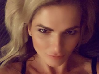 Marrieanne18 - Streamate Interactivetoys Piercing Smoke Girl 