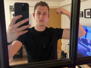 Cam boy MasterCeasar