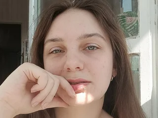 MayaBigBoobs LiveCam