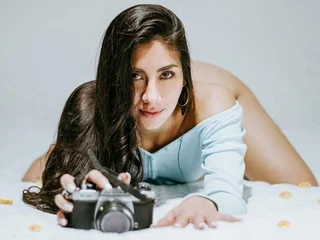 myliveeroticcams.com miapalvin livesex profile in fetish cams