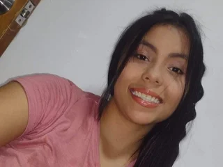 Michelle_Adams22