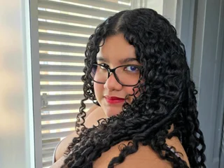 mileycollinss webcam livesex profile in on-your-mind-luv cams