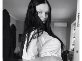 Millicent_Toi