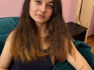 MillyT - Streamate Teen Footjob Roleplay Girl 