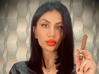 pornsexycams.com missgabriela livesex profile in curvy cams