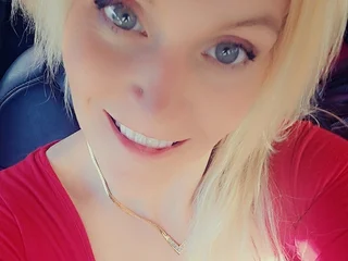 MistressHayloLynn