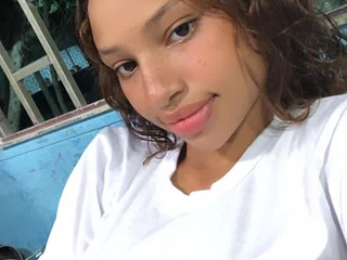 streamate monamistic webcam profile pic via sexcam-girls.com