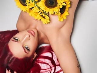 streamate monserrategill webcam profile pic via livesexbbwcams.com