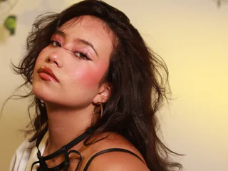 Moonelle streamate