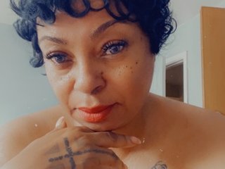 MsLindaParks52 - Streamate Deepthroat Interactivetoys Smoke Girl 