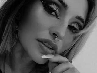 NandaVixen - Streamate Deepthroat Interactivetoys Piercing Girl 