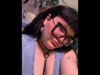 iluvcams.com naughtynightling livesex profile in in-ure-wildest-dream cams