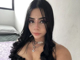 Nay_Lunna
