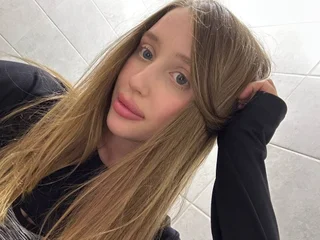 sexlivecamsites.com nerolove livesex profile in underwear cams