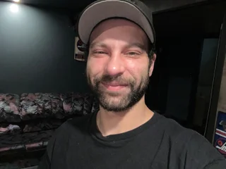 Cam boy NickeLOAD