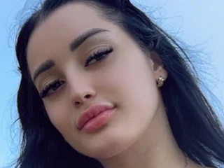 NicoleRoseDiamond LiveCam