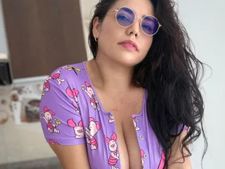 Nicolle_Bigboobs