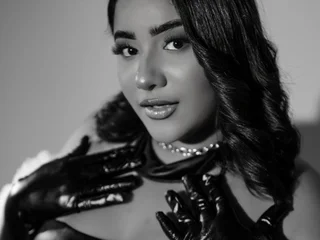 streamate ninaa_bunny webcam profile pic via onaircams.com