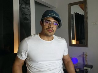 PabloArena - Streamate Interactivetoys Tattoo Sextoys Boy 