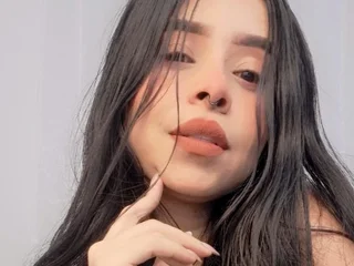 paulinademont from jerkmate