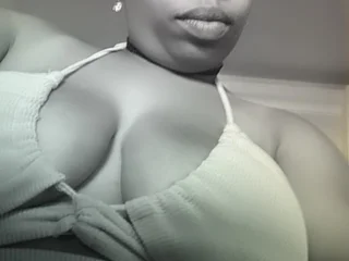 PeachRozay profile