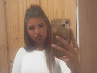 PeachyBabexx