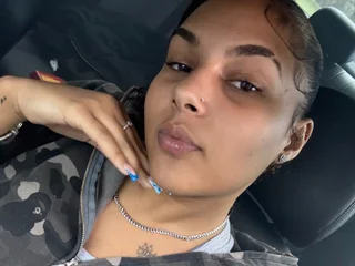 streamate prettygirlstar webcam profile pic via livesexasiancams.com