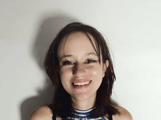 streamate rainbowblu webcam profile pic via sexcityguide.com