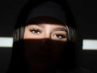 Ravencroxx webcam profile - Colombian