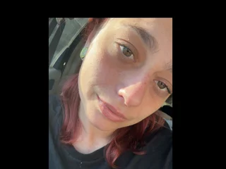 streamate raybaby1998 webcam profile pic via watchgirlcam.com