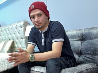 RickDiesel - Streamate Smoke Spanking Young Boy 