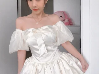 RossiBei webcam profile - Colombian