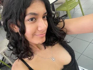 roxannablack from jerkmate