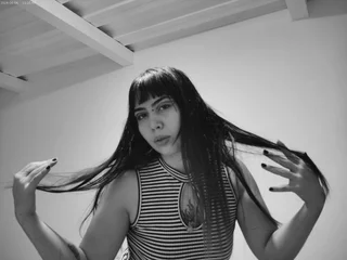 6livesex.com roxyleenandaron livesex profile in couple cams