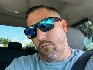 Saltycaptain69_Hatgirl69