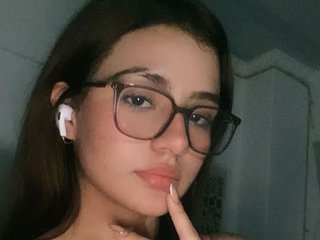 Samantha_Scott19 - Streamate Teen Party Girl 