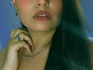 Sara_b - Streamate Young Party Girl 