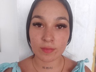 SashaHootGirl webcam