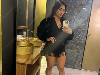 Scarlet_Rousee