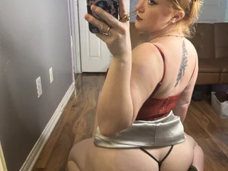 Scarlettredff live cam